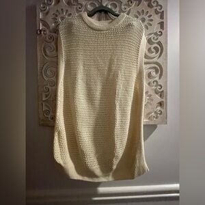 Elegant Zara Cream Knit tank